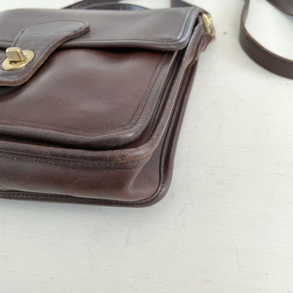 Coach 90s Vintage Brown Leather Station Crossbody Bag 5130 Costa Rica 1999 - Picture 5 of 12